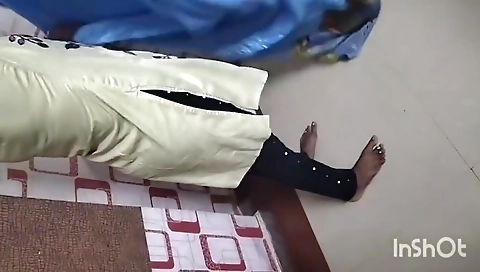 Tamil Lady Saree Drop Chudidar Wear