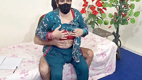 Indian Hot Magician Seducing Hard Fucking With Her Big Tits Hindi Women