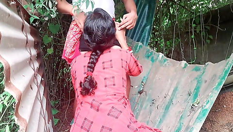 Best Indian Bangali Village Bhabhi Fucking Outdoor Forest By Devar