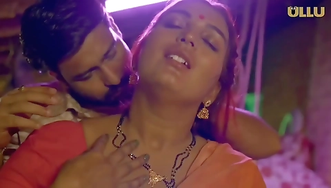 Indian Chubby Wife Affair Outside Marriage