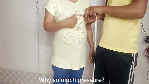 Desi Village Beautiful Girl Seduces Young Tailor For Fucking With Clear Audio