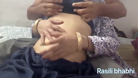 My House Wife Boobs Maine Daba Daba Kar Motey Aur Naram Kardiya Hot Sexy Indian Video Boobs Milk