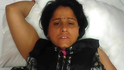 Sauteli Man Ne Mere Land Ka Dard Mita Diya Apni Chut Mein Jordar Chudai Karva Kar