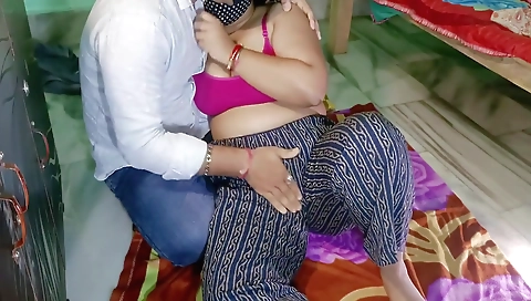 Homemade Horny And Hot Desi Couple Fucking With Husband
