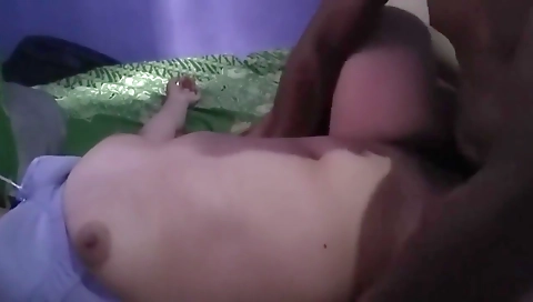 Asian Milf In Pembantu Di Ajak Ngentot Sama Majikan Jelek