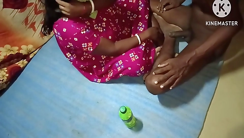 Pados Ki Chameli Bhabhi Ki Chudai Ki