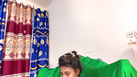 Bengali Hot Girls Sharing Sex! Bengali Threesome Sex Fmf. Uttaran20 And Sisty And Sexmst 10 Min