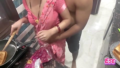 Desi Stepmom Got Fucked While Breakfast In The Kitchen