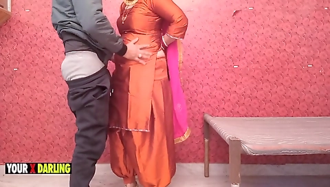 Punjabi Saas Fucked Her New Damaad When He Coming For The Fast Time In Sasuraal