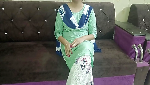 Indian Step Mom And Step Son Ka Najayaz Walla Pyar Bete Se Chudwa Kar Aapna Yaar Bana Hindi Dirty Talk Saarabhabhi6 - Li Ya
