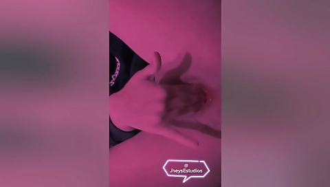 Me Encanta Tocarme Y Grabarme Con El Cell De Mi Novio