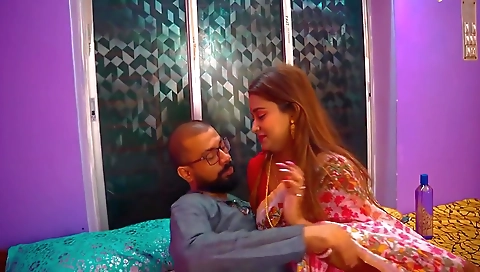 Sehar Ki Modern Bibi Ko Gao Ke Larke Ne Mast Chudai Ki