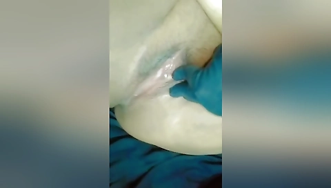 Pussy Hole Opens