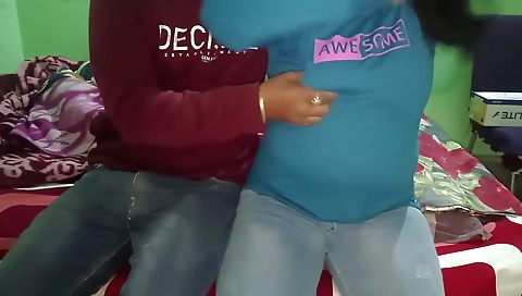 Wife Was Not At Home Then Husband Called College Girl At Home And Fucked Her And Tore Her Pussy