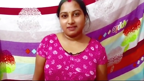 Sauteeli Step Maa Ne Bete Ko Bola Meri Sarir Garmi Chudai Karke Shant Kardo
