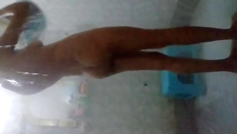 Indian Bhabhi Ki Nahati Hui Chupke Se Bnai Video