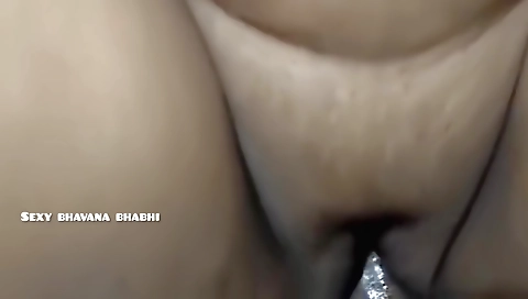 Natkhat Bhabhi Ne Devar Ke Mote Kale Lund Ko Chut Mai Ghused Kar Pure Jor Shor Se Sambhog Kia