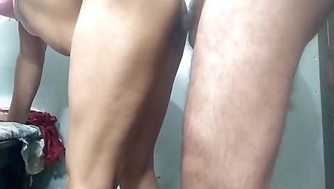 Aaj Bhabhi Ko Kamary Mi Choda